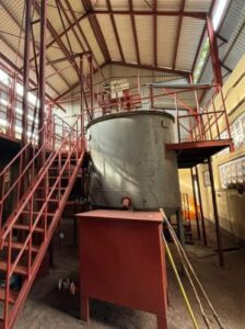 Usine d'extraction d'huile de palme.